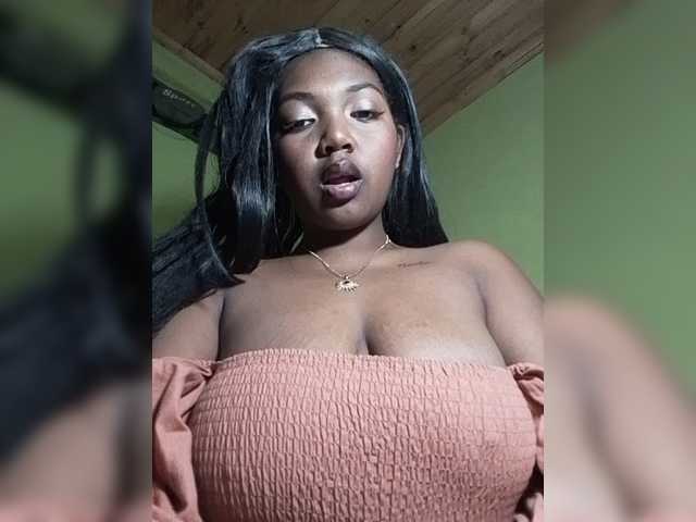 nikitao live cam on BongaCams