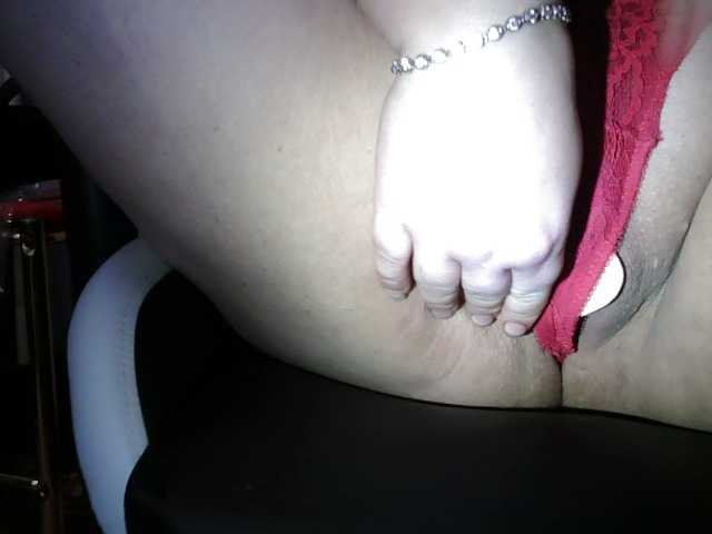 shavedpussyslave987 Live Cam on BongaCams