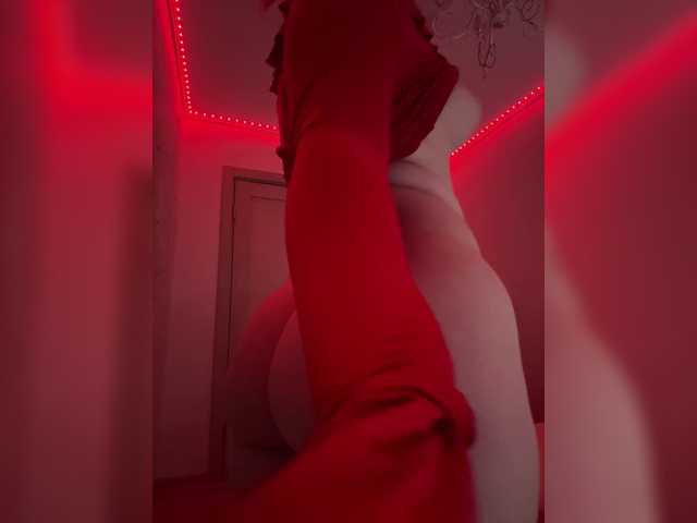 WIDEHIPS