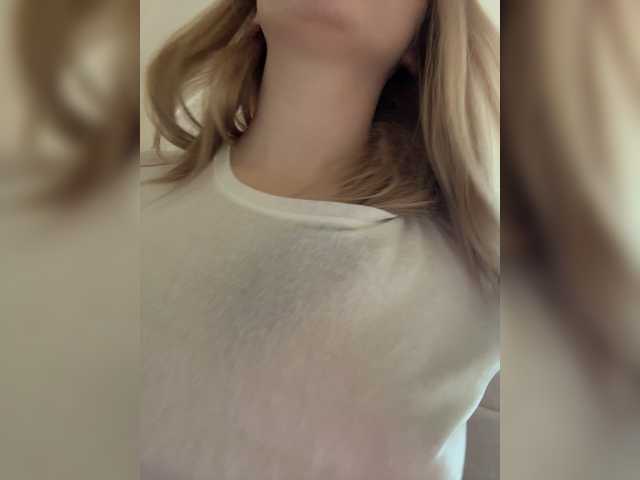 Live трансляция WIDEHIPS - Runet.cam
