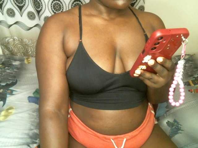 BLACKQUEEN344 live cam on BongaCams