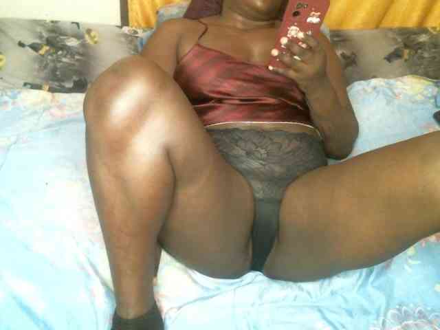 BLACKQUEEN344 webcam