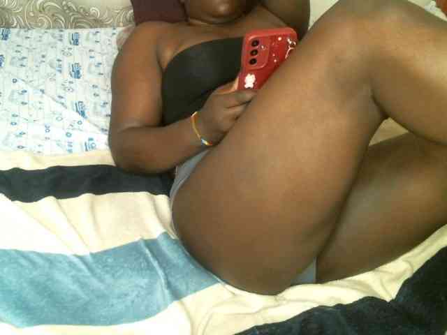 BLACKQUEEN344 webcam