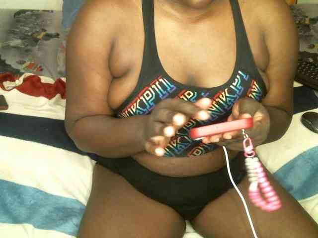 BLACKQUEEN344 webcam