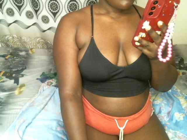 BLACKQUEEN344 webcam