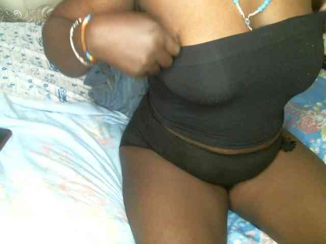 BLACKQUEEN344 webcam