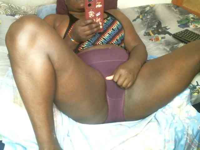 BLACKQUEEN344 webcam