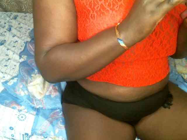 BLACKQUEEN344 webcam