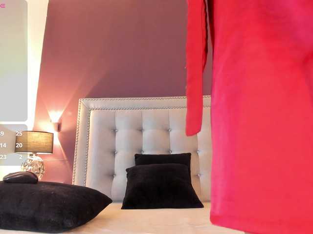 IssyRosse live cam on BongaCams