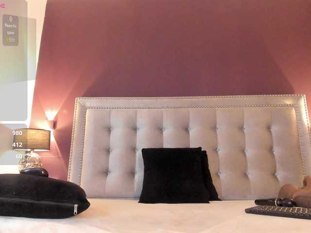 IssyRosse live cam on BongaCams