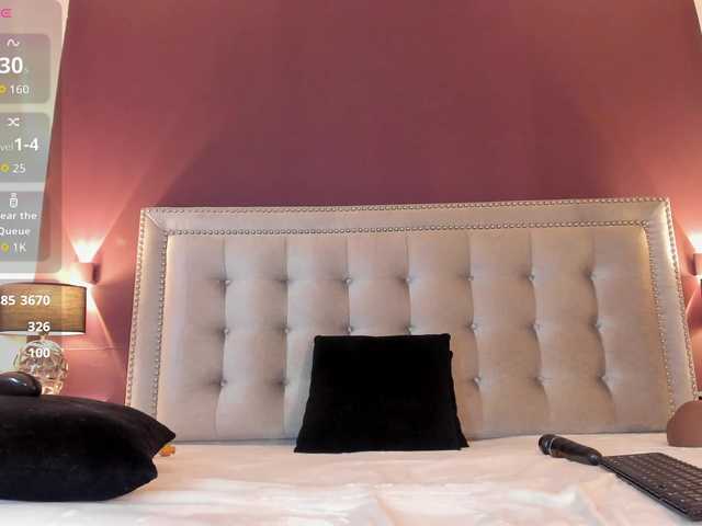IssyRosse live cam on BongaCams
