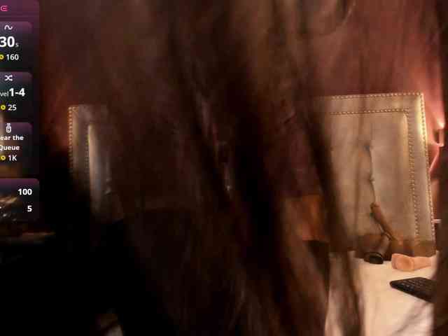 IssyRosse webcam