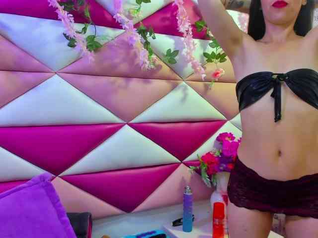 MarianaThompson webcam