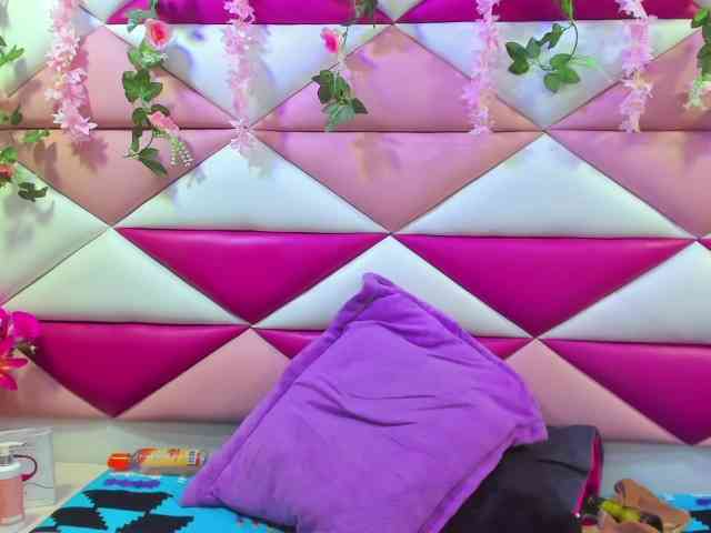 MarianaThompson webcam