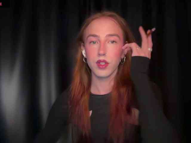 AvrilKors0