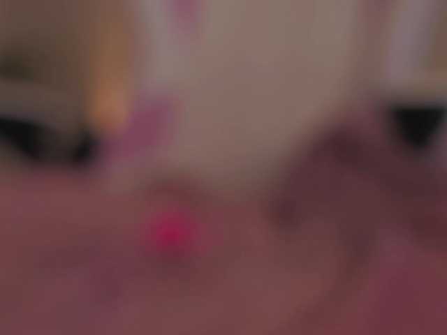Theajoy live cam on BongaCams