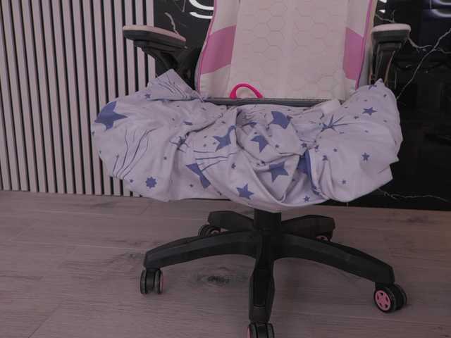 Theajoy live webcam show