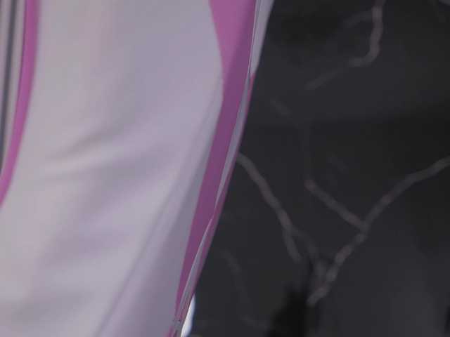 DiamondAva live cam preview