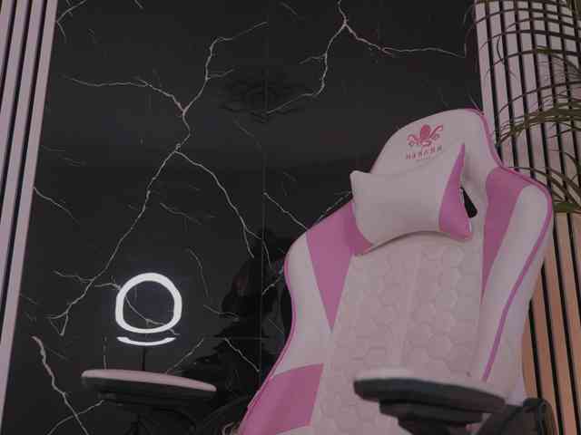 DiamondAva webcam