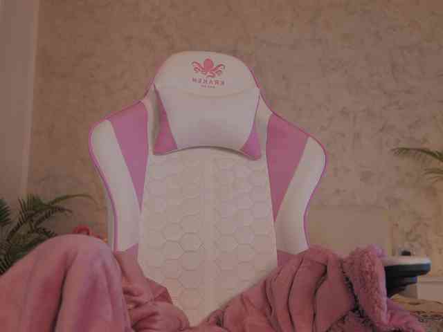DiamondAva webcam