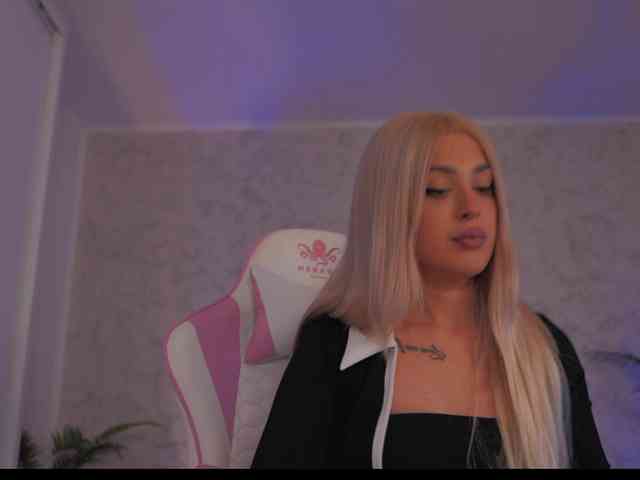 Modella: DiamondAva