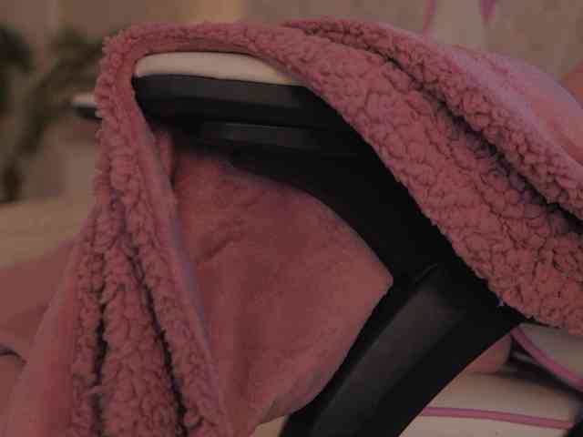 DiamondAva webcam