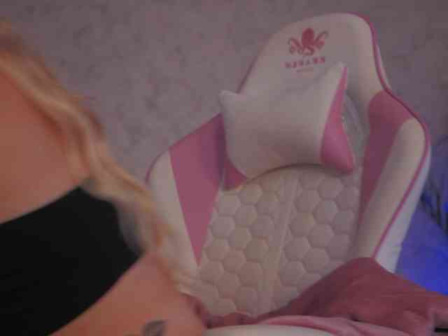 DiamondAva