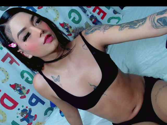 Danielaxxx1
