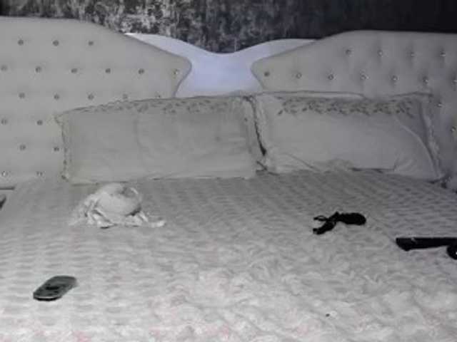 PinkNicolle live cam on BongaCams