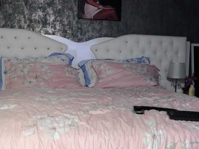 PinkNicolle live cam on BongaCams
