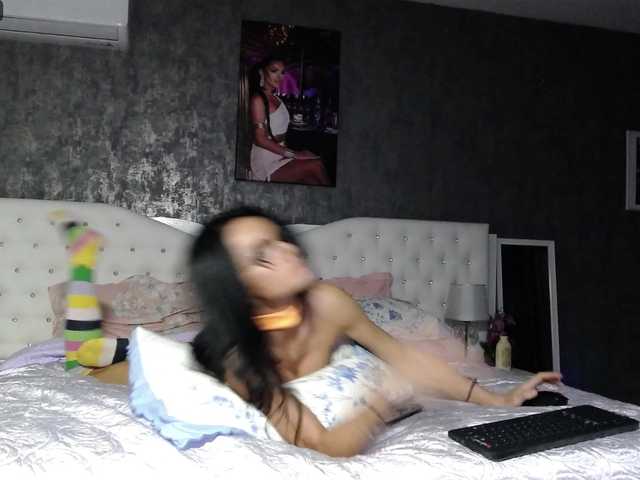 PinkNicolle live cam on BongaCams