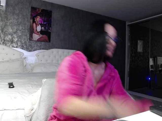 PinkNicolle live cam on BongaCams