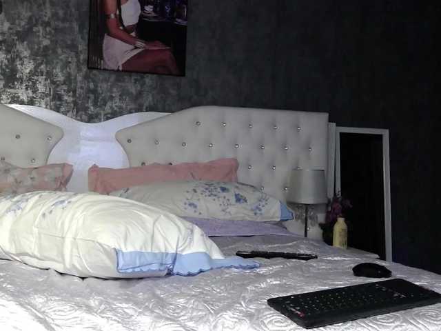 PinkNicolle live webcam show
