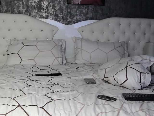 PinkNicolle live cam on BongaCams