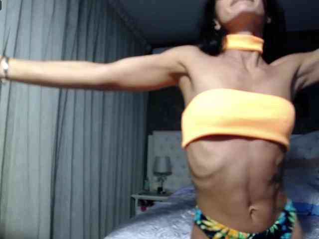 PinkNicolle webcam