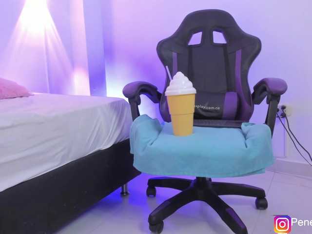 penelope22x live cam