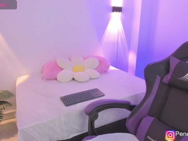 penelope22x's BongaCams show and profile