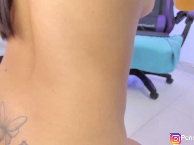 penelope22x live cam on BongaCams