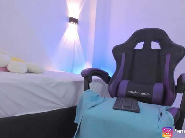 penelope22x webcam bongacams model stream image
