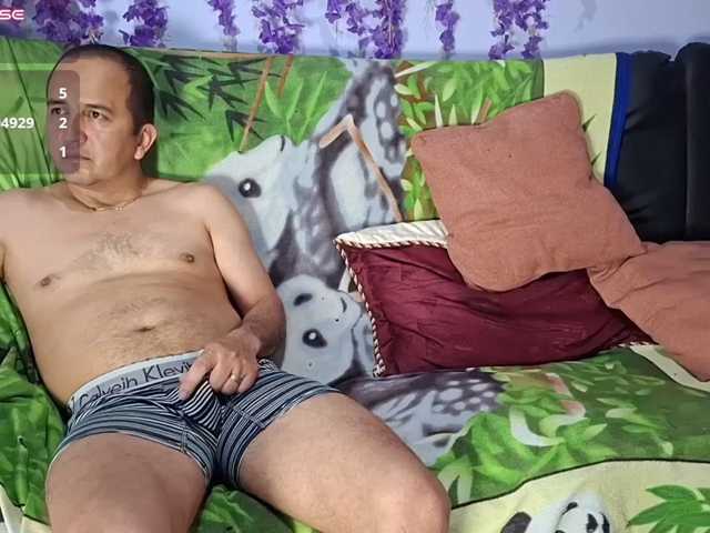 Hazzan-y-Greisy in webcam