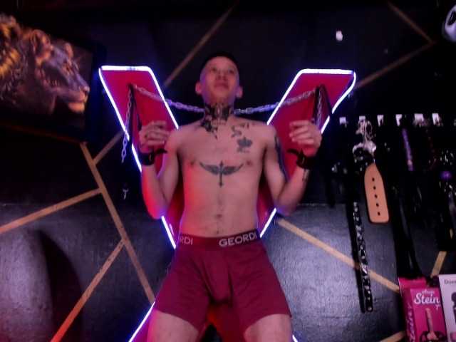 alexa-n-alex's BongaCams show and profile