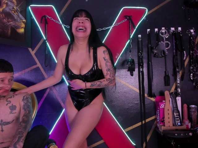 alexa-n-alex live sex show