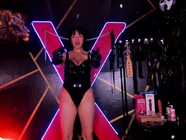 alexa-n-alex's BongaCams show and profile