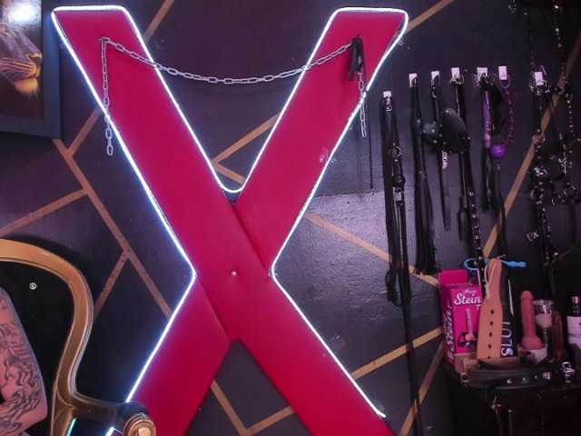 alexa-n-alex live cam on BongaCams