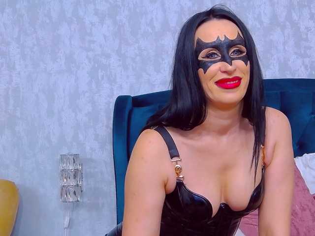 EmmaXXXQueen