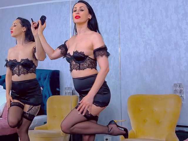 EmmaXXXQueen