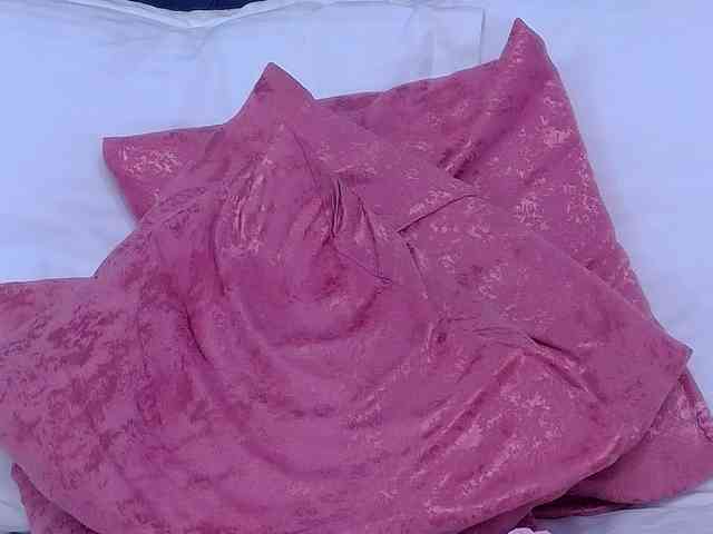 EmmaXXXQueen webcam