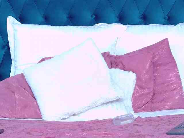 EmmaXXXQueen webcam