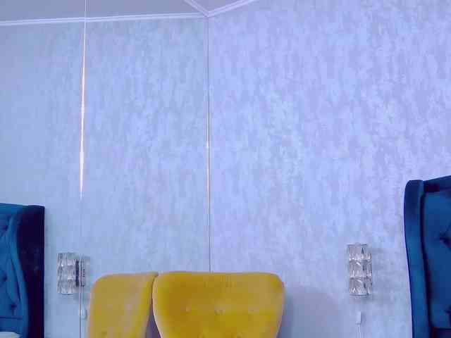 EmmaXXXQueen webcam