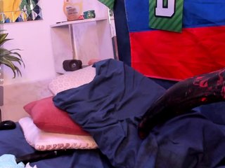 Veronica-Ryan Porn Show